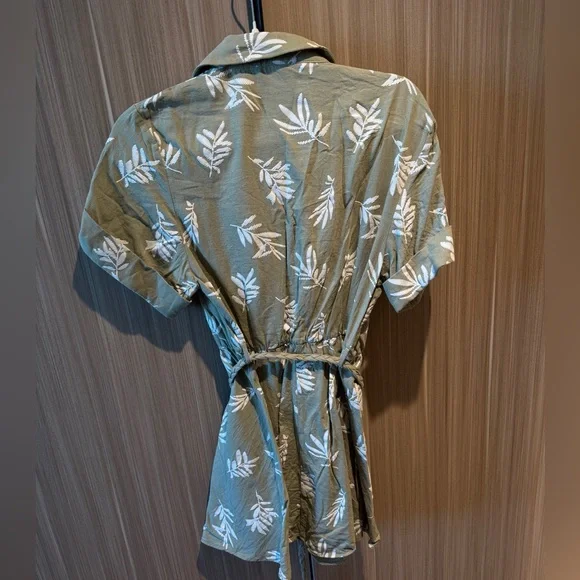 Zara Green Leaf Print mini dress size medium - Picture 6 of 6